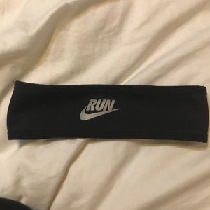 Nike thermal headband
